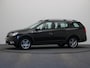 Dacia Logan MCV TCe 90pk Stepway | Trekhaak | Parkeersensoren Achter | Navigatie |
