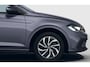 Volkswagen Polo 1.0 TSI 95PK Life / Adaptive Cruise Control / App Connect / Digital Cockpit / Parkeersensoren V+A / 15'' LMV / VW