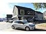 Renault Clio 0.9 TCe Limited 90 Pk Benzine * Trekhaak * Navigatie * Airco * Cruise Control * Hele Nette Automobiel * Wit * KM-Autopas * Vingerhoets; Vierde Generatie Eersteklas Service. Al meer dan 100 jaar een begrip in de Brabantse Kempen