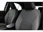 Toyota Yaris Cross 1.5 Hybrid Dynamic | Dodehoek detectie | Parkeersensoren voor/achter | Apple Carplay / Android Auto | Stoel-/stuurverwarming | Adaptive Cruise | Full LED | Keyless | Clima | Camera | 17 inch | ALL SEASON