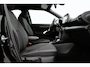 Toyota Yaris Cross 1.5 Hybrid Dynamic | Dodehoek detectie | Parkeersensoren voor/achter | Apple Carplay / Android Auto | Stoel-/stuurverwarming | Adaptive Cruise | Full LED | Keyless | Clima | Camera | 17 inch | ALL SEASON