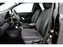 Toyota Yaris Cross 1.5 Hybrid Dynamic | Dodehoek detectie | Parkeersensoren voor/achter | Apple Carplay / Android Auto | Stoel-/stuurverwarming | Adaptive Cruise | Full LED | Keyless | Clima | Camera | 17 inch | ALL SEASON