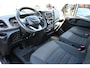 IVECO Daily 40C18 3.0 HiMatic Bakwagen met Dhollandia laadklep Luchtvering, Trekhaak, ACC, LED, Geveerde stoel, Camera