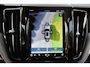 Volvo XC60 T6 350PK AWD Plug-in hybrid Ultra Dark | BLIS | Trekhaak | HUD | ACC | H&K | Elektr. Stoelen | Stoel/Stuur Verwarm. |