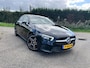 Mercedes-Benz A-klasse 180 AMG WIDESCREEN SPORTSTOELEN CARPLAY LED