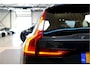 Volvo V90 2.0 T5 188kW/255pk Aut8 Inscription Intro ADAPT.CRUISE + STOELMASSAGE + PILOT ASSIST + CARPLAY/ANDROID AUTO + 360 CAMERA + STOELVERWARMING&-VENTILATIE + MATRIX LED + BLIS + LANE ASSIST + ZWARTE HEMEL + SUBWOOFER + PARKEERHULP + 18" LM-VELGEN!!