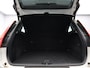 Volvo XC40 T5 Twin Engine Momentum Pro / Trekhaak / 360 camera / Elektr. bed. achterklep