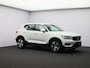 Volvo XC40 T5 Twin Engine Momentum Pro / Trekhaak / 360 camera / Elektr. bed. achterklep