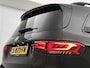 Mercedes-Benz GLB 200 AMG Line AMG Line | Night Pakket | Panorama Schuif-Kanteldak | Trekhaak | Head-up display | Distronic | Inclusief 24 maanden Mercedes-Benz Certified garantie voor Europa.