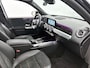 Mercedes-Benz GLB 200 AMG Line AMG Line | Night Pakket | Panorama Schuif-Kanteldak | Trekhaak | Head-up display | Distronic | Inclusief 24 maanden Mercedes-Benz Certified garantie voor Europa.