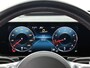 Mercedes-Benz GLB 200 AMG Line AMG Line | Night Pakket | Panorama Schuif-Kanteldak | Trekhaak | Head-up display | Distronic | Inclusief 24 maanden Mercedes-Benz Certified garantie voor Europa.