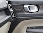 Volvo XC40 1.5 T4 Plug-in hybrid Plus Bright / Panoramadak / Harman Kardon / Elektrische Stoelen / Stoel+Stuurverwarming / Lederen Bekleding / Keyless / 19" /