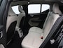 Volvo XC40 1.5 T4 Plug-in hybrid Plus Bright / Panoramadak / Harman Kardon / Elektrische Stoelen / Stoel+Stuurverwarming / Lederen Bekleding / Keyless / 19" /