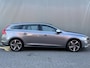 Volvo V60 BWJ 2015 1.5 T3 SUMMUM R-DESIGN AUTOMAAT TREKHAAK | HALF LEDER | ZWARTE HEMEL | NAVI | CLIMA | BLUETOOTH | PDC | LMV