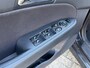 Hyundai i30 CW 1.6i i-Motion | Parkeersensoren Achter | Airco | Cruise control |