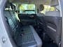 Citroën C3 Aircross 1.2 PureTech S&S Shine ✓D-riem vv in 2025✓Dealer Onderhouden✓Camera✓Trekhaak✓Keyless✓2e Eigenaar✓Draadloze telefoonlader✓Head-up Display✓Carplay✓Navi✓Clima✓Cruise✓Pdc V+A✓Rijstrooksensor✓Dodehoeksensor✓110pk✓17'' Lm velgen✓N.A.P✓Apk tot 01-2027