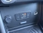 Citroën C3 Aircross 1.2 PureTech S&S Shine ✓D-riem vv in 2025✓Dealer Onderhouden✓Camera✓Trekhaak✓Keyless✓2e Eigenaar✓Draadloze telefoonlader✓Head-up Display✓Carplay✓Navi✓Clima✓Cruise✓Pdc V+A✓Rijstrooksensor✓Dodehoeksensor✓110pk✓17'' Lm velgen✓N.A.P✓Apk tot 01-2027