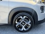 Citroën C3 Aircross 1.2 PureTech S&S Shine ✓D-riem vv in 2025✓Dealer Onderhouden✓Camera✓Trekhaak✓Keyless✓2e Eigenaar✓Draadloze telefoonlader✓Head-up Display✓Carplay✓Navi✓Clima✓Cruise✓Pdc V+A✓Rijstrooksensor✓Dodehoeksensor✓110pk✓17'' Lm velgen✓N.A.P✓Apk tot 01-2027