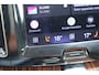 Volvo XC60 T8 Recharge AWD Ultimate Bright | Stoelverwarming | Trekhaak | Parkeercamera | Panoramadak | HUD | Pilot Assist | BLIS | Keyless