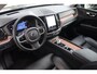 Volvo XC60 T8 Recharge AWD Ultimate Bright | Stoelverwarming | Trekhaak | Parkeercamera | Panoramadak | HUD | Pilot Assist | BLIS | Keyless
