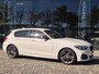 BMW 1-Serie 118i High Executive, facelift model en rijklaar