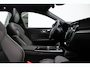 Volvo V60 T8 455PK Recharge AWD R-Design Long Range | Adaptive Cruise & Pilot Assist | Premium Harman/Kardon Audio | Power Seats incl. Memory | Stoel & Stuurverwarming | Achterbank Verwarming | Panoramisch Schuif-/Kanteldak