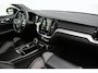 Volvo V60 T8 455PK Recharge AWD R-Design Long Range | Adaptive Cruise & Pilot Assist | Premium Harman/Kardon Audio | Power Seats incl. Memory | Stoel & Stuurverwarming | Achterbank Verwarming | Panoramisch Schuif-/Kanteldak