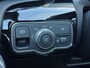 Mercedes-Benz CLA 200 Premium Plus AMG | Panoramadak | Sfeerverlichting | Multibeam Led | 19" Lichtmetaal | Camera | Stoelverwarming | Lane Assist | Dodehoeksensor |