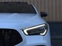Mercedes-Benz CLA 200 Premium Plus AMG | Panoramadak | Sfeerverlichting | Multibeam Led | 19" Lichtmetaal | Camera | Stoelverwarming | Lane Assist | Dodehoeksensor |