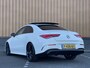 Mercedes-Benz CLA 200 Premium Plus AMG | Panoramadak | Sfeerverlichting | Multibeam Led | 19" Lichtmetaal | Camera | Stoelverwarming | Lane Assist | Dodehoeksensor |