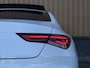 Mercedes-Benz CLA 200 Premium Plus AMG | Panoramadak | Sfeerverlichting | Multibeam Led | 19" Lichtmetaal | Camera | Stoelverwarming | Lane Assist | Dodehoeksensor |