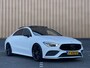 Mercedes-Benz CLA 200 Premium Plus AMG | Panoramadak | Sfeerverlichting | Multibeam Led | 19" Lichtmetaal | Camera | Stoelverwarming | Lane Assist | Dodehoeksensor |