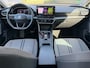 SEAT Leon 1.0 eTSI Style Business Intense AUT / Cruise, Camera, Apple Carplay, Navi