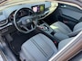 SEAT Leon 1.0 eTSI Style Business Intense AUT / Cruise, Camera, Apple Carplay, Navi