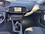 Peugeot 308 1.2 VTi Blue Lease