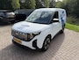 Ford Transit Courier E-Transit Trend 44 kWh 136pk Trekhaak | Achteruitrijcamera | Adaptieve Cruise | Navigatie