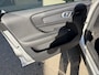 Volvo XC40 2.0 T4 R-Design / AUTOMAAT / PANORAMADAK / HARMAN KARDON