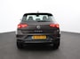 Volkswagen T-Roc 1.5 TSI Style Climate control cruise control Navigatie Parkeersensoren Lichtmetalen velgen