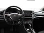 Volkswagen T-Roc 1.5 TSI Style Climate control cruise control Navigatie Parkeersensoren Lichtmetalen velgen