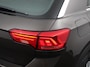 Volkswagen T-Roc 1.5 TSI Style Climate control cruise control Navigatie Parkeersensoren Lichtmetalen velgen