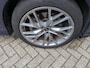 Audi Q4 e-tron 40 Launch edition S Competition 77 kWh 204pk / Panorama schuifdak / Navigatie / LM 21 inch / Warmtepomp / Matrix LED