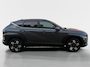 Hyundai Kona 1.6 GDI HEV Premium Sky | Schuif-/kantel dak | Navigatie | Apple Carplay/ Android Auto | Stoelventilatie | Stuur/ Stoelverwarming |