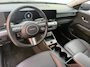 Hyundai Kona 1.6 GDI HEV Premium Sky | Schuif-/kantel dak | Navigatie | Apple Carplay/ Android Auto | Stoelventilatie | Stuur/ Stoelverwarming |
