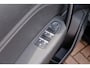 Renault Captur 1.0 TCe 90pk Techno - Apple CarPlay - Achteruitrijcamera - Navigatiesysteem - Cruise control - Climate control - LED koplampen - Parkeersensoren
