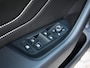 Volkswagen Passat Variant 1.5 TSI R-Line 150PK | Digital Dash | IQ Drive | Trekhaak | Carplay | Stoelverwarming | Adaptive Cruise | Stoelmassage | Font & Lane Assist | Automaat | Camera | Draadloze Telefoonlader | Half Leder - Alcantara | F1 Flippers