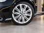 Volkswagen Passat Variant 1.5 TSI R-Line 150PK | Digital Dash | IQ Drive | Trekhaak | Carplay | Stoelverwarming | Adaptive Cruise | Stoelmassage | Font & Lane Assist | Automaat | Camera | Draadloze Telefoonlader | Half Leder - Alcantara | F1 Flippers