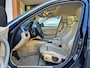 BMW 3-Serie Touring 320i High Executive / Winterset / stoelverwarming