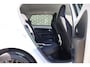 Volkswagen Up! 1.0 60pk Move up! | Airconditioning | 17 Inch LMV | Zwart Optiek Pakket
