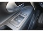 Volkswagen Up! 1.0 60pk Move up! | Airconditioning | 17 Inch LMV | Zwart Optiek Pakket