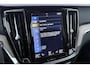 Volvo V60 2.0 T4 Inscription | Pilot Assist | Harma/Kardon | BLIS | Leder | Camera